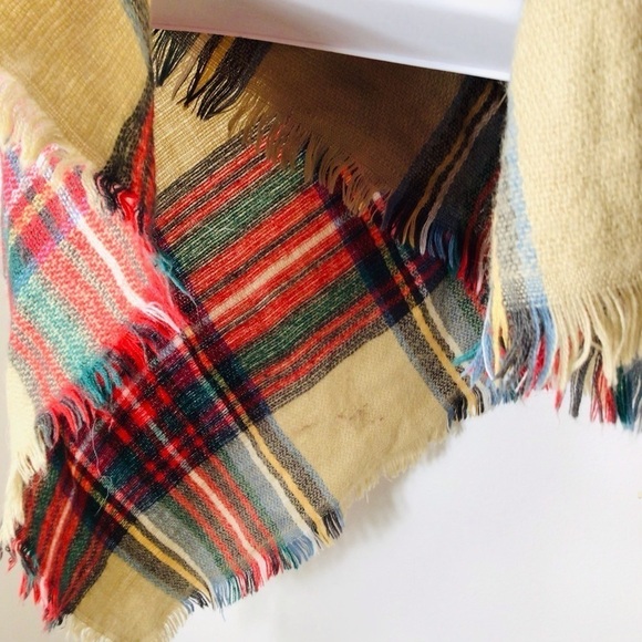 Red tan plaid scarf fringe boho - Picture 3 of 5